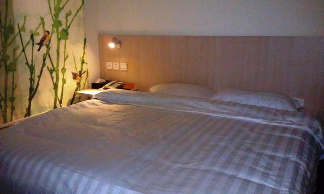 Hi Inn Shanghai Dahua 3 Road Eksteriør bilde